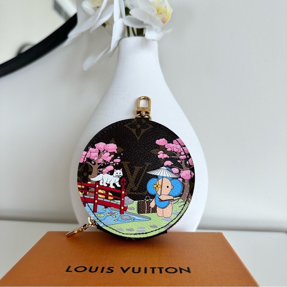 Louis Vuitton Japanese Garden Coin Purse - Picture 2 of 4